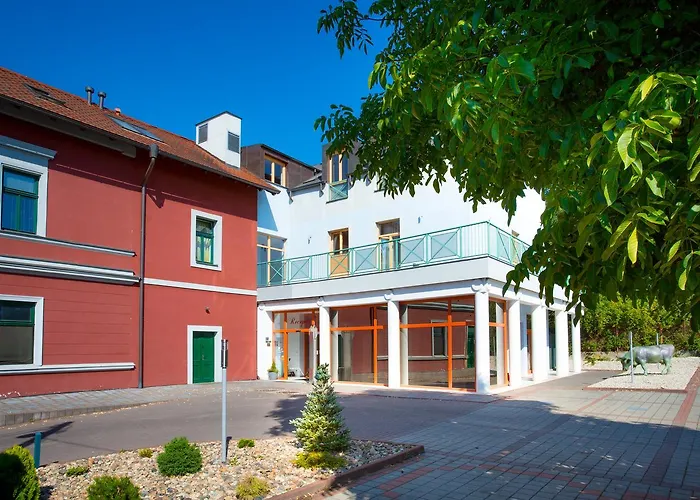 Hotell U Pramenu